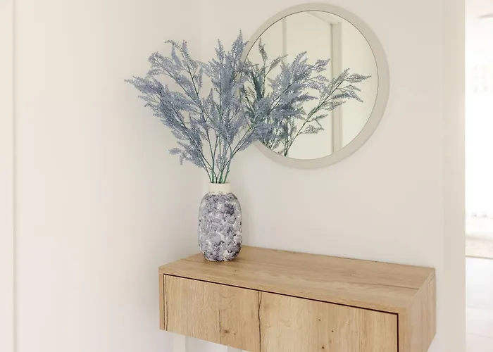 Vale Nature - By Sch - H