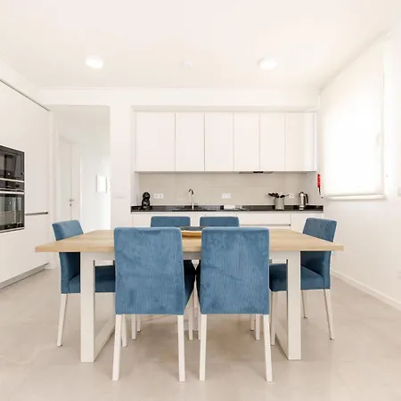 Vale Nature - By Sch - H