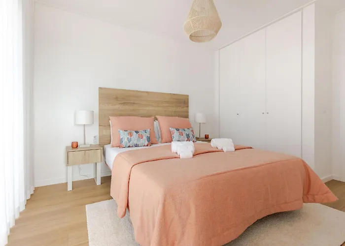 Vale Nature - By Sch - H Nazaré